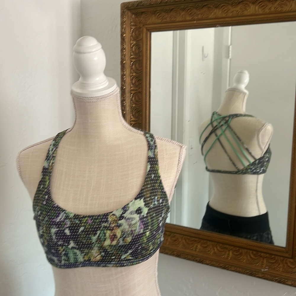 lululemon Free to Be Wild bra - multi colored dot pattern
